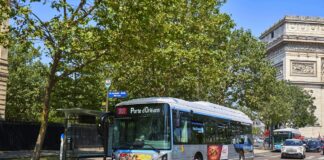 Autobus elettrici per la città di Parigi firmati IVECO BUS