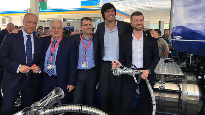 LNG-Foto-di-gruppo