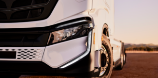 IVECO e Nikola firmano un memorandum d’intesa con le Autorità portuali di Amburgo per camion elettrici pesanti a batteria a zero emissioni