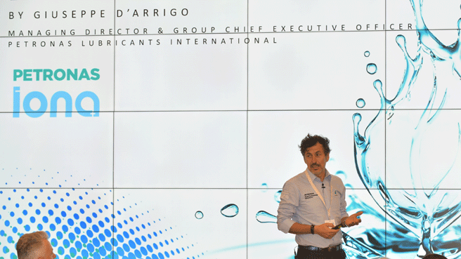 Petronas-fluidi-veicoli-elettrici