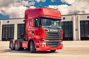 R730LA6x4HNA-foto-jacopo-salvi