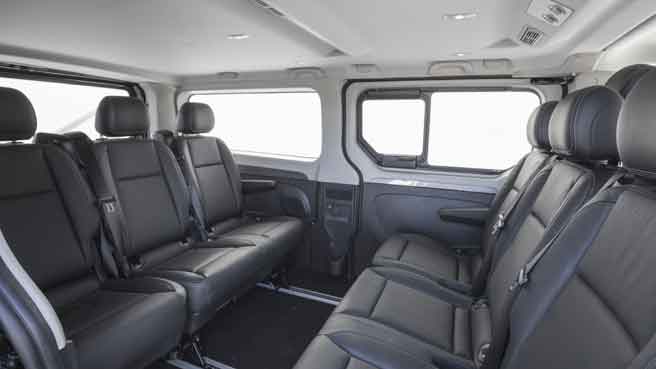 Renault_TRAFIC_SpaceClass