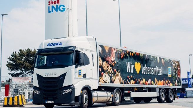 ShellLNG_IVECO_EDEKA-scaled-e1626080950880
