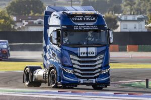 race truck iveco