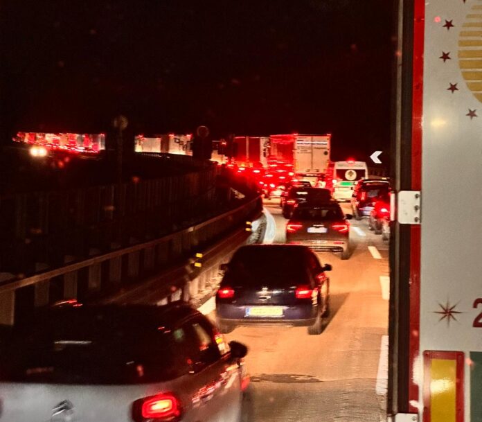 A1: stop ai sorpassi per i camion tra Incisa-Reggello e Chiusi
