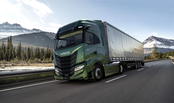 IVECO celebra 50 anni a Torino: quattro giorni di storia, innovazione ed elettrico