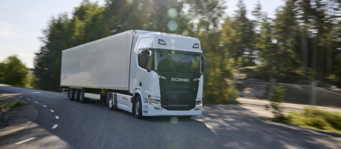 Scania implementa nuovi requisiti di acquisto sostenibili per i fornitori: acciaio, batterie, alluminio e ghisa 100% green al 2030