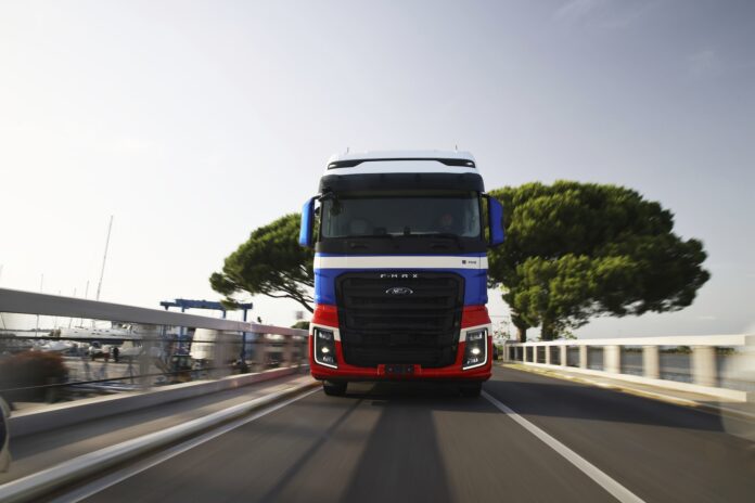 Ford Trucks “Transcontinental” disponibile ora in esclusiva per l’Italia