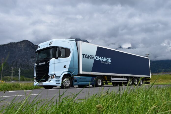 Scania attraversa l’Europa in modalità 100% elettrica
