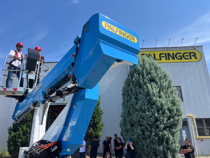 Hidrosystem: partnership con Palfinger per l’eccellenza delle piattaforme aeree