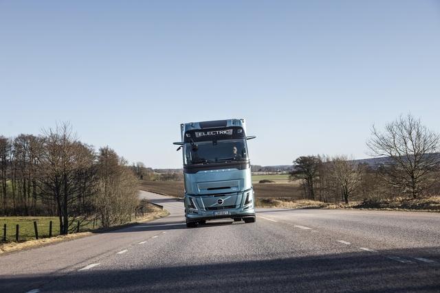 Volvo lancia un camion elettrico con 600 km di autonomia