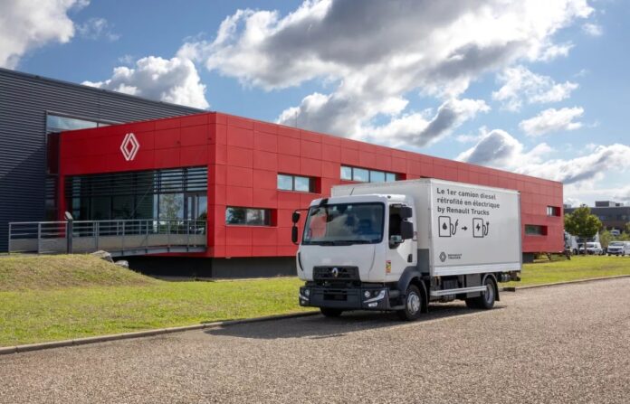 Renault-Trucks-autocarro-elettrico-convertito