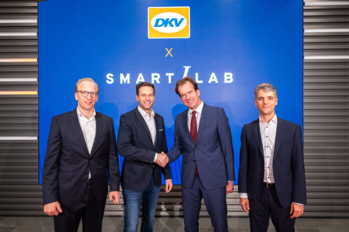 Una nuova alleanza strategica per DKV Mobility e Smartlab