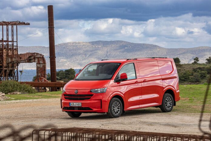 Volkswagen: al via la produzione dei nuovi Transporter e Caravelle
