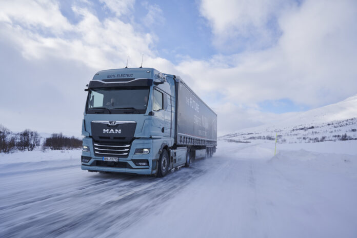 Il viaggio del MAN Polarexpress elettrico dalla Lapponia a Monaco di Baviera