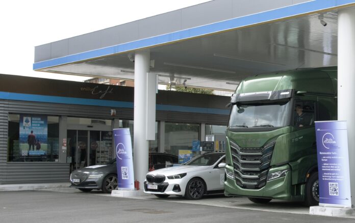 IVECO al Tour d’Europe 2025 con l’S-Way a biometano