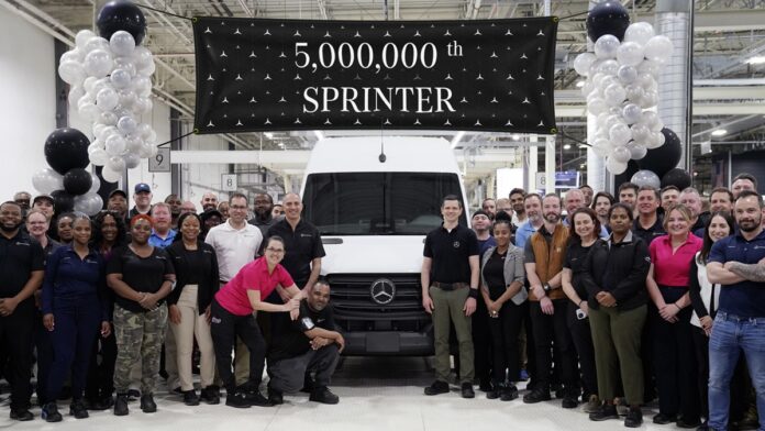 30 anni, 5 milioni di Mercedes-Benz Sprinter: una storia di successo globale