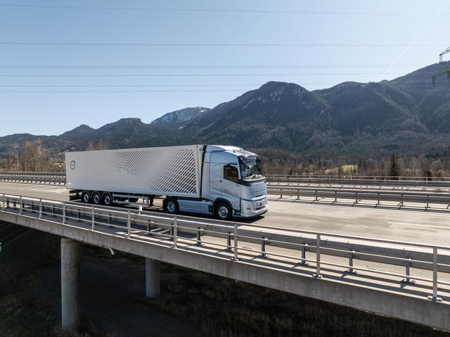 L’aerodinamica di Volvo Trucks è ispirata all’industria aerospaziale
