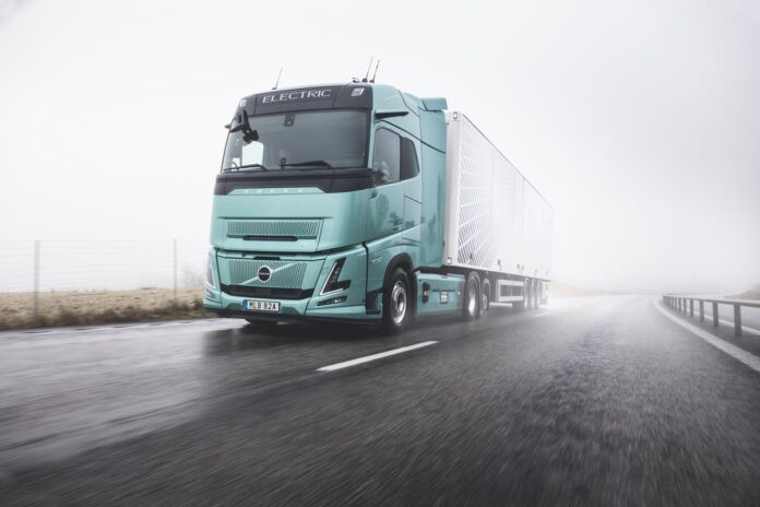 volvo-truck-FH-Aero-Electric