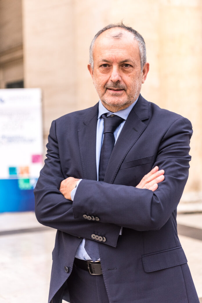 CarloDeRuvo_confetra