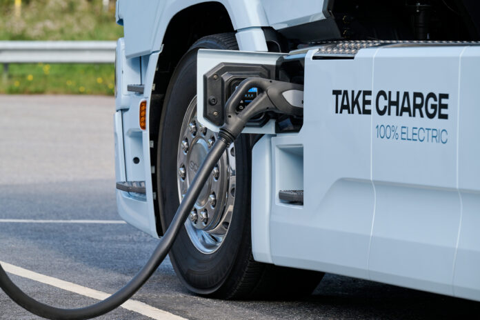 Scania lancia il sistema di ricarica rapida Megawatt Charging System