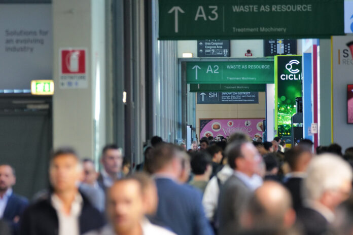 Ecomondo: Fai/Conftrasporto, abolire per i trasportatori il registro di carico e scarico dei rifiuti