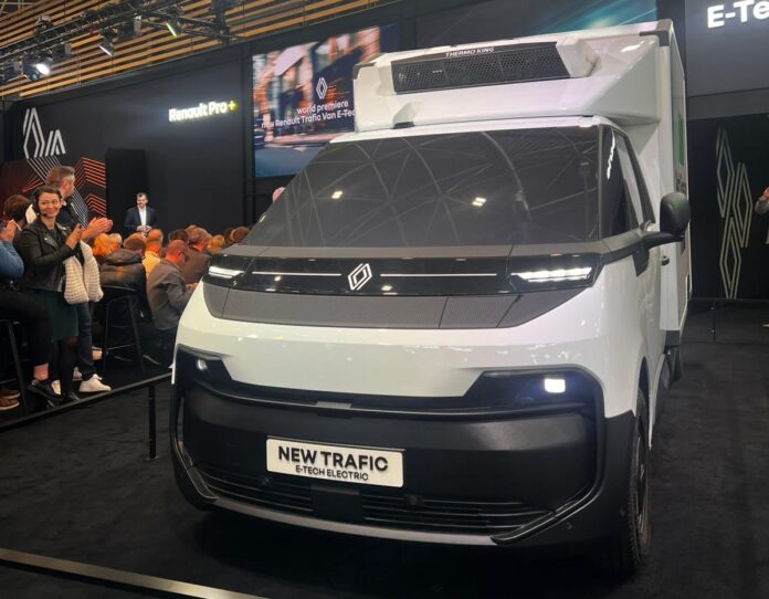 Solutrans 2025, Renault presenta Nuovo Trafic Van E-Tech Electric