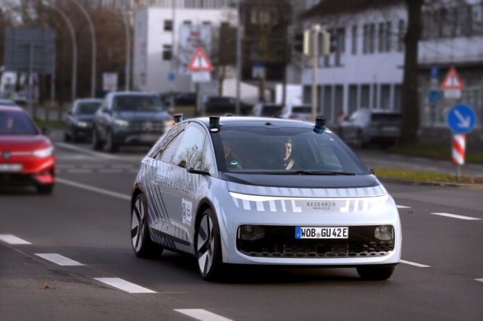 Volkswagen: avviata la fase successiva di test sui veicoli autonomi con il Gen.Urban