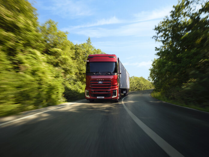Nuovo F-MAX, al via il Roadshow Nazionale 2026 firmato Ford Trucks