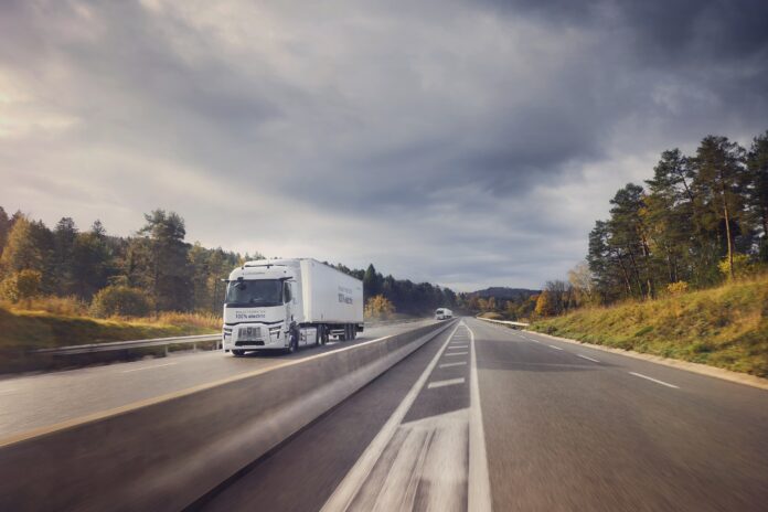 Renault Trucks nel 2025: solidità in Europa ed elettrico in crescita