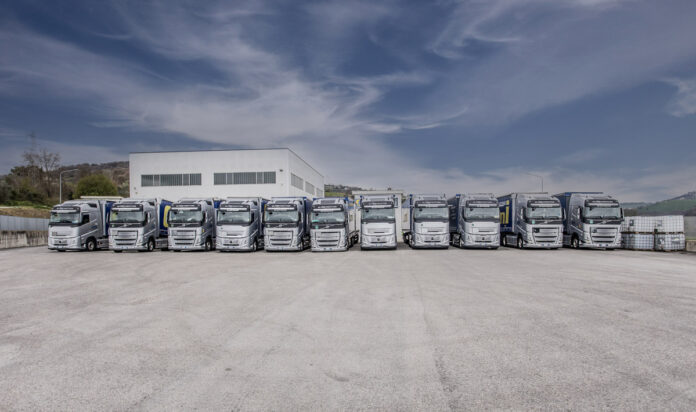 Volvo Trucks al fianco di Ceroni Trasporti tra sicurezza e comfort