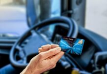 DKV Mobility, ecco la carta di ricarica dedicata ai camion elettrici