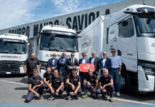 Gruppo Saviola accelera sulla logistica sostenibile: consegnati otto nuovi Renault Trucks a Trasporti Delta
