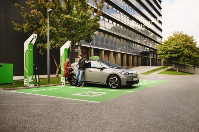 DKV Mobility amplia la rete di ricarica in Austria con oltre 1.200 nuovi punti