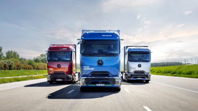 IAA: Daimler Truck celebra 130 anni di camion e guarda al futuro del trasporto